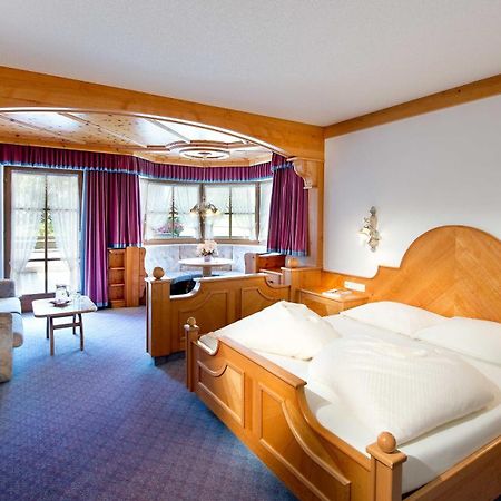 Hotel Bergland Lermoos Kültér fotó