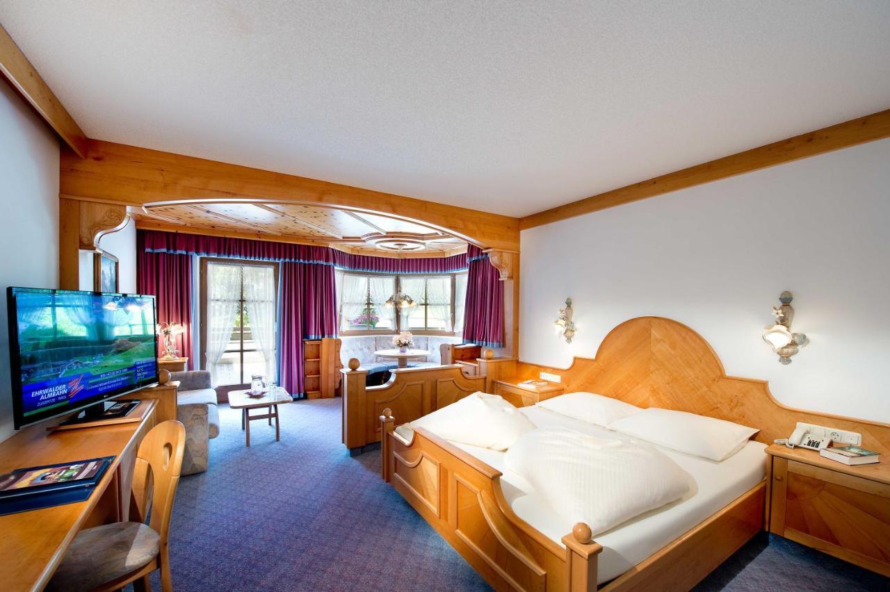 Hotel Bergland Lermoos Kültér fotó