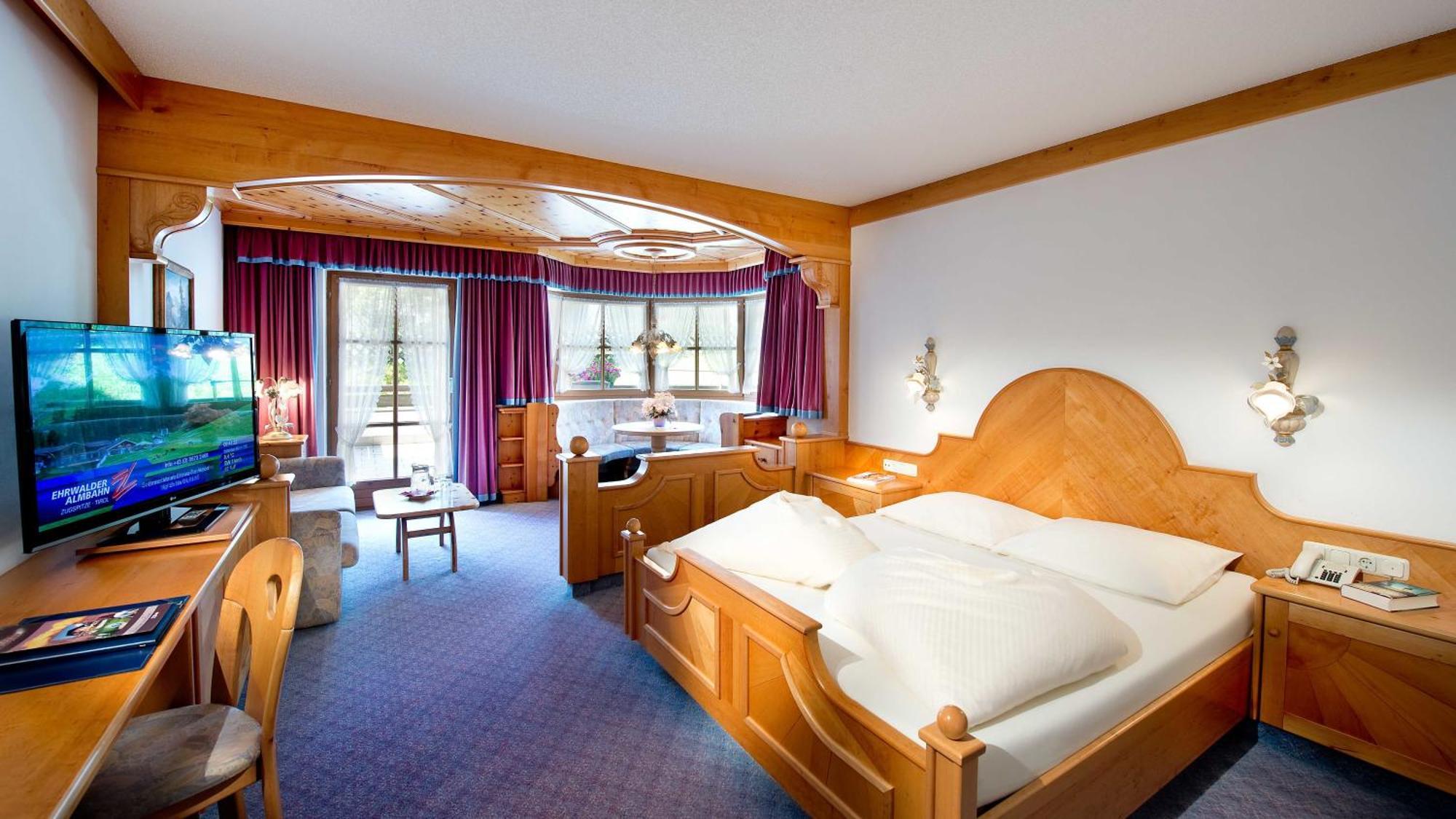 Hotel Bergland Lermoos Kültér fotó